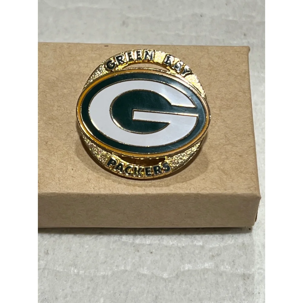 Vintage Green Bay Packers Vest Hat Lapel Pin Football NFL Shield Round Badge